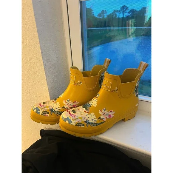 Joules Wellibob Women’s Rain Boots in Yellow Floral Design Size US 9 EU 40/41 - Picture 2 of 12